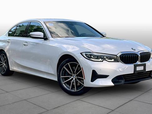Used 2019 BMW 330i xDrive Sedan w/ Premium Package AWD/4WD image 2