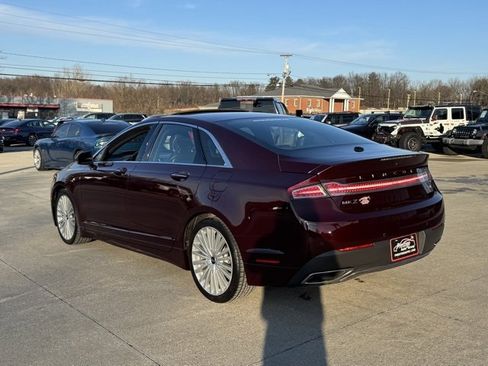 Used 2017 Lincoln MKZ Reserve w/ Climate Package image 4