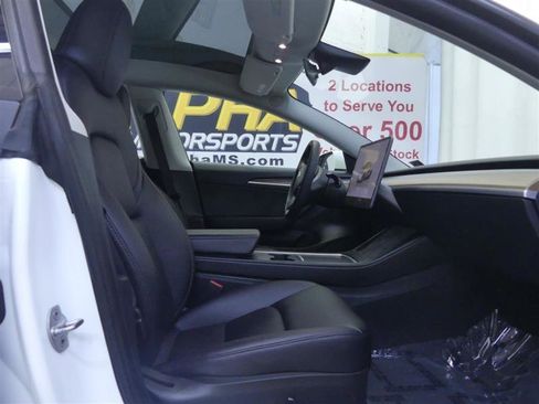 Used 2023 Tesla Model 3 Standard Range RWD image 7