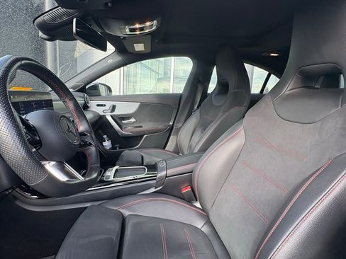 Used 2024 Mercedes-Benz CLA 250 4MATIC image 9