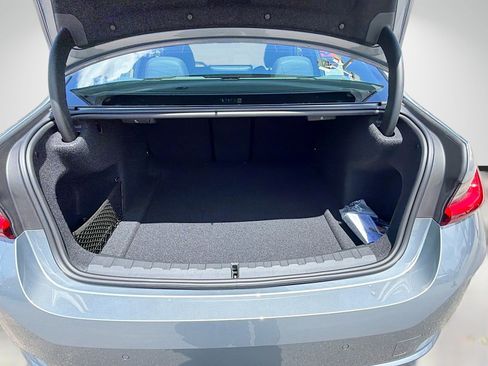 New 2026 BMW 330i Sedan w/ Convenience Package RWD image 11