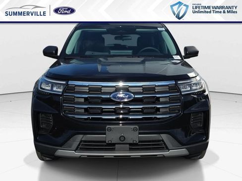 New 2026 Ford Explorer Active RWD image 10