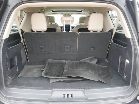 Used 2023 Ford Expedition Max Limited AWD/4WD image 10