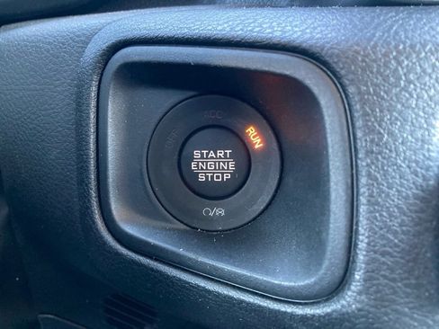 Used 2024 Jeep Wrangler Sport S image 20