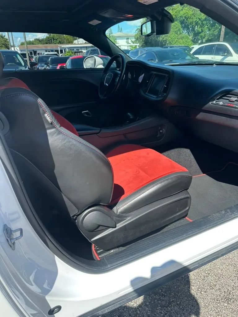 Used 2023 Dodge Challenger R/T Scat Pack w/ Plus Package RWD image 11