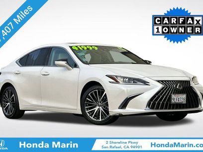 Used 2024 Lexus ES 300h w/ Premium Package