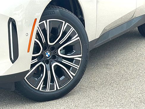 New 2026 BMW X3 xDrive30i w/ Premium Package AWD/4WD image 3
