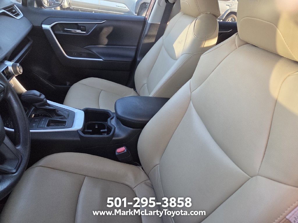 Used 2023 Toyota RAV4 XLE FWD image 8
