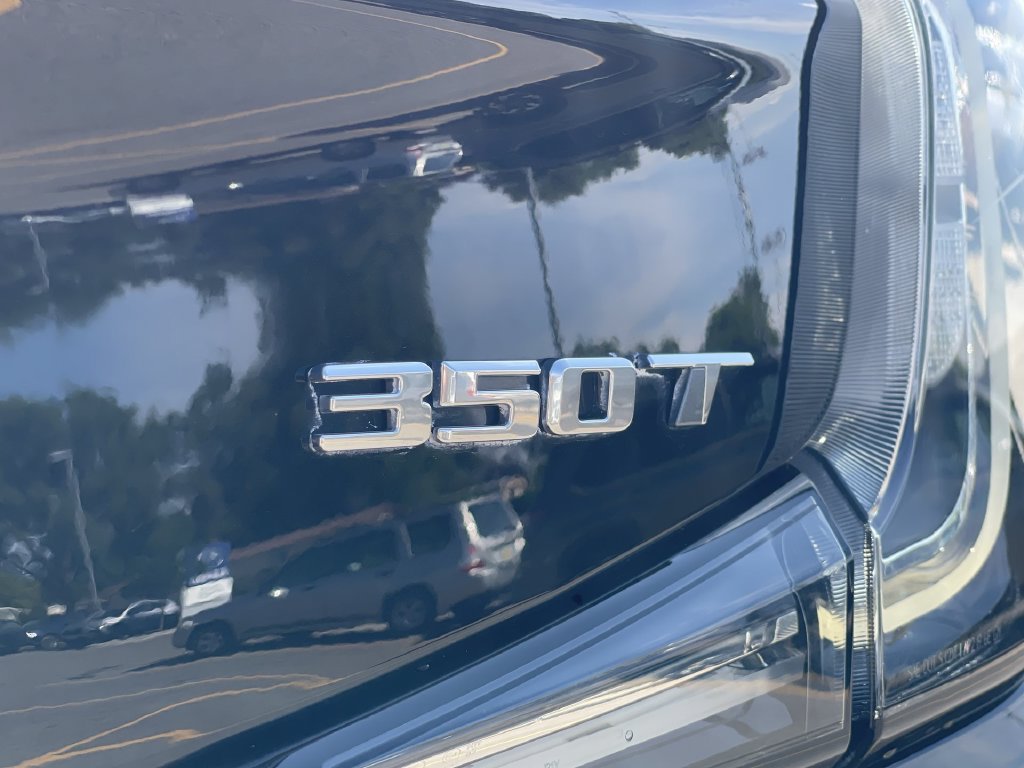 Used 2024 Cadillac XT4 Sport AWD/4WD image 8