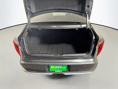 Used 2025 Kia K4 LXS FWD image 35