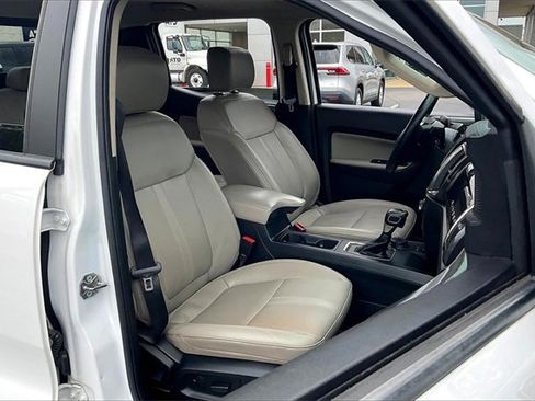 Used 2021 Ford Ranger Lariat w/ Trailer Tow Package image 7