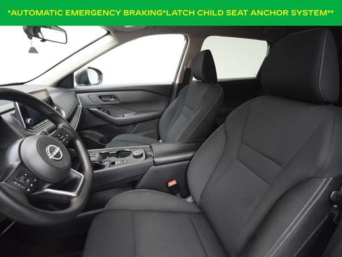 Used 2024 Nissan Rogue S AWD/4WD image 19