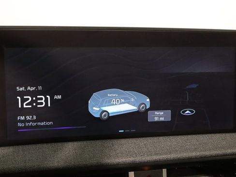 Used 2022 Kia EV6 Wind image 32