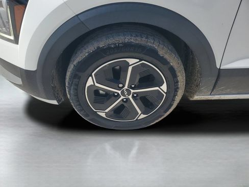 Used 2023 Kia Niro EX FWD image 26