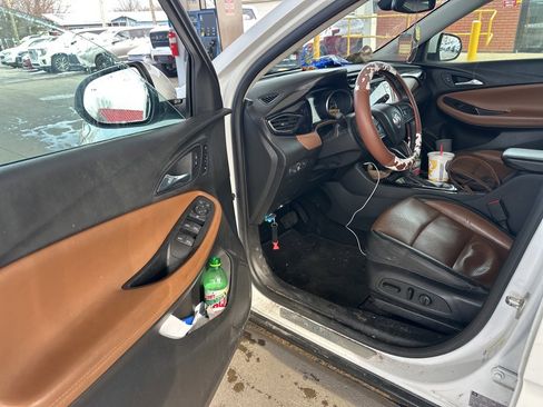 Used 2021 Buick Encore GX Essence w/ Experience Buick Package image 8