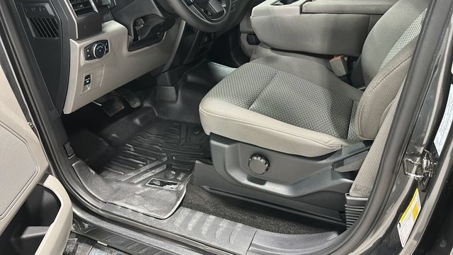 Used 2019 Ford F150 XLT w/ XTR Package AWD/4WD image 8