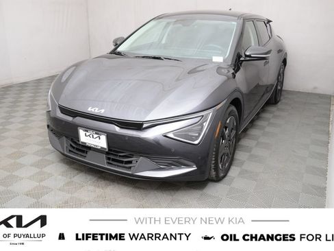 New 2026 Kia EV6 Light RWD image 1