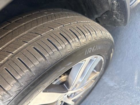 Used 2016 Honda Pilot Elite image 4