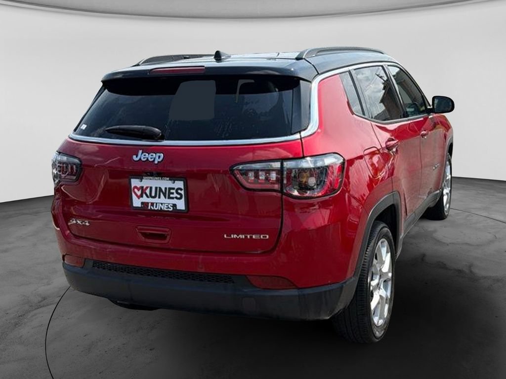 Used 2025 Jeep Compass Limited AWD/4WD image 11
