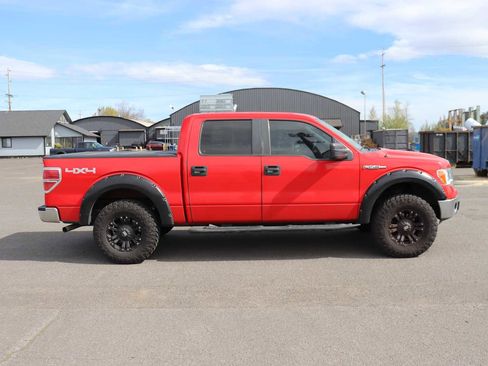 Used 2014 Ford F150 XLT w/ Trailer Tow Package image 4