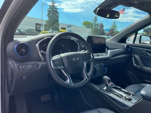 Used 2023 Chevrolet Blazer RS w/ Enhanced Convenience Package AWD/4WD image 8