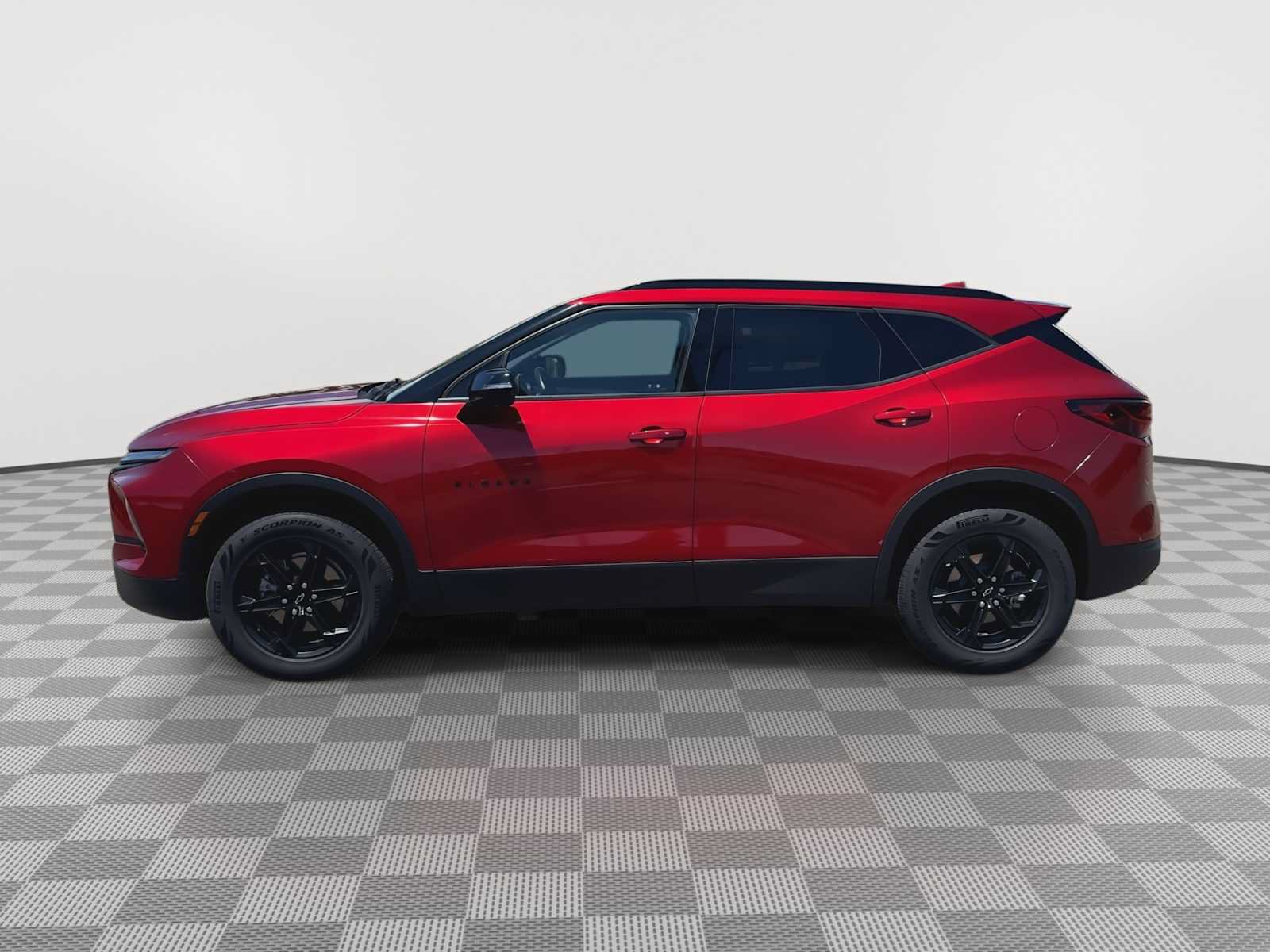 Used 2023 Chevrolet Blazer LT w/ Sound & Technology Package FWD image 5