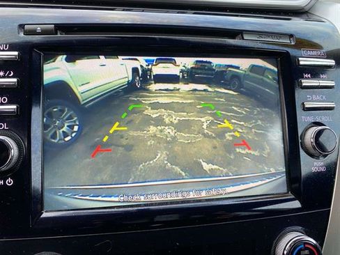 Used 2018 Nissan Murano SV image 12