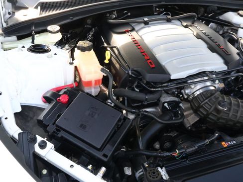 Used 2021 Chevrolet Camaro SS image 21