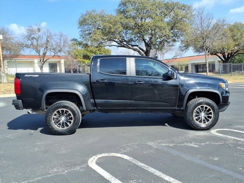 Used 2022 Chevrolet Colorado ZR2 image 6