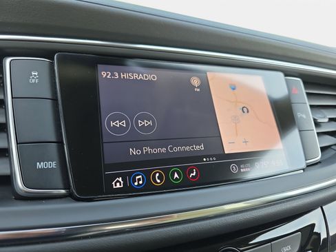 Used 2021 Buick Enclave Essence w/ Sound and Sites Package image 22