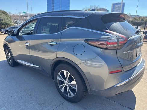 Used 2020 Nissan Murano SV image 3