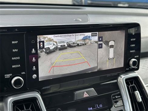 Used 2023 Kia Sorento SX Prestige image 12