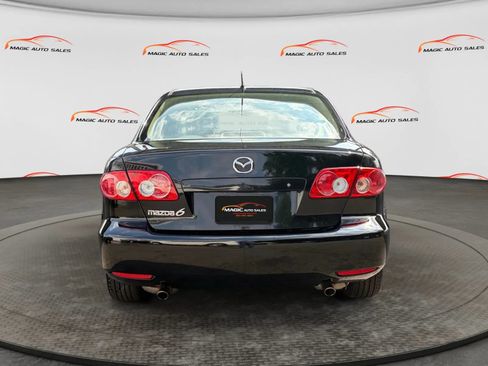 Used 2005 MAZDA MAZDA6 i FWD image 9