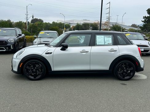 Used 2023 MINI Cooper S image 2