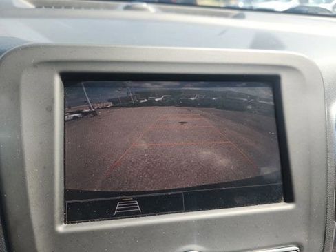 Used 2022 Chevrolet Equinox LT FWD image 9