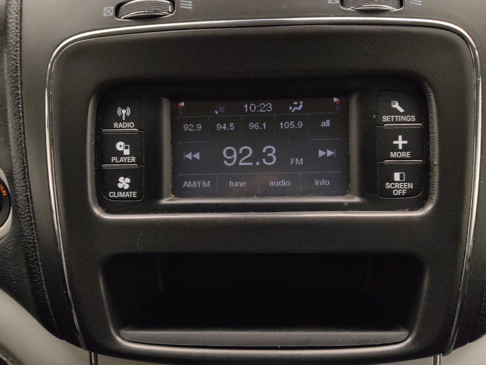 Used 2019 Dodge Journey SE w/ Blacktop Package FWD image 25