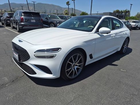 Used 2026 Genesis G70 2.5T Prestige RWD image 2