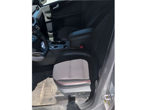 Used 2024 Ford Escape ST-Line Elite AWD/4WD image 11