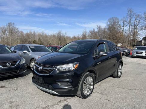 Used 2017 Buick Encore Preferred AWD/4WD image 2