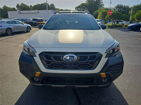Used 2025 Subaru Outback Wilderness w/ Wilderness Package AWD/4WD image 2
