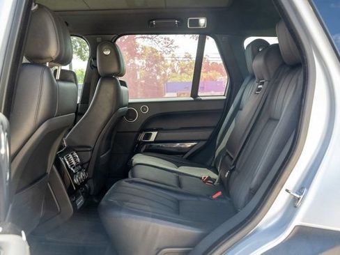 Used 2017 Land Rover Range Rover Supercharged AWD/4WD image 50