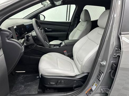 New 2025 Hyundai Santa Cruz SEL image 9