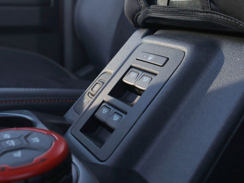 Used 2025 Ford Bronco Raptor image 25