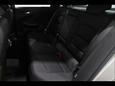 Used 2023 Chevrolet Malibu LT FWD image 18