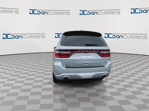 Used 2024 Dodge Durango GT image 7