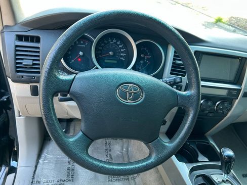 Used 2006 Toyota 4Runner SR5 RWD image 27