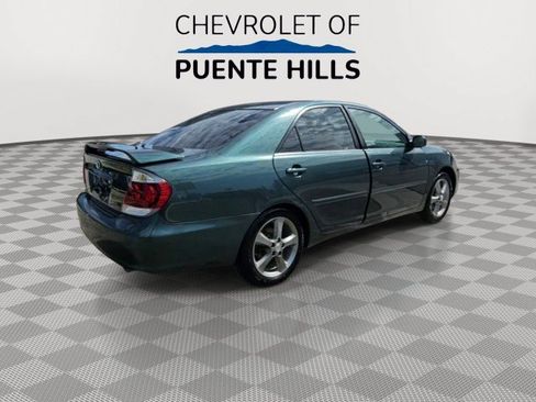 Used 2005 Toyota Camry SE FWD image 8