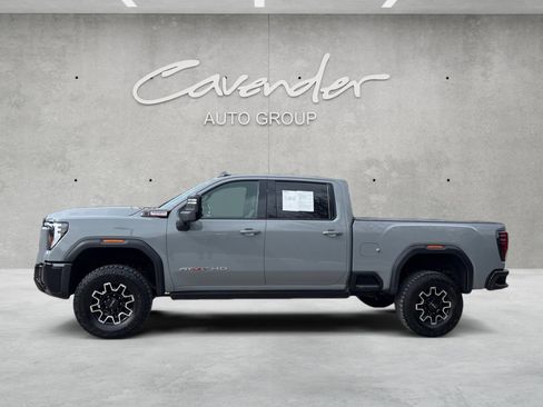 Used 2024 GMC Sierra 2500 AT4X image 15