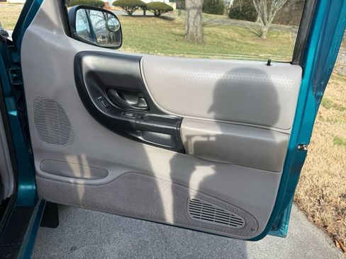 Used 1997 Ford Ranger STX image 28