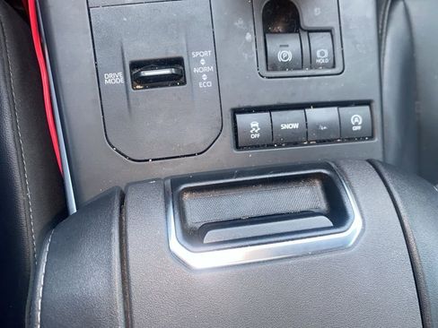 Used 2022 Toyota Highlander XSE image 12